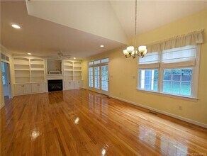 101 Quaker Ridge in Williamsburg, VA - Building Photo - Building Photo