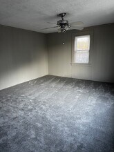 1488 E Thacker St, Unit 1 in Des Plaines, IL - Building Photo - Building Photo