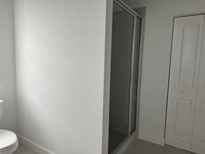 4663 Hollister Ave in Greenacres, FL - Foto de edificio - Building Photo