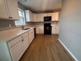 233 Bethel Dr in Lancaster, PA - Building Photo