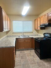 1461 Marshall Rd in Vacaville, CA - Building Photo - Building Photo