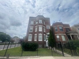 6558 S Green St in Chicago, IL - Building Photo