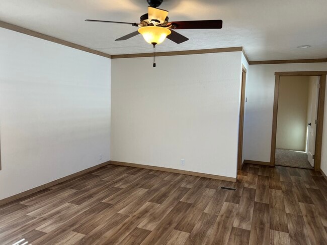 2101 SW 38th St in Lawton, OK - Building Photo - Building Photo