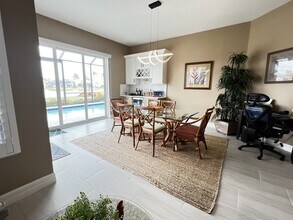 9420 Old Hickory Cir in Ft. Myers, FL - Building Photo - Building Photo