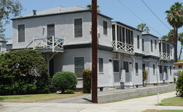 410 Euclid Ave in Pasadena, CA - Building Photo - Building Photo