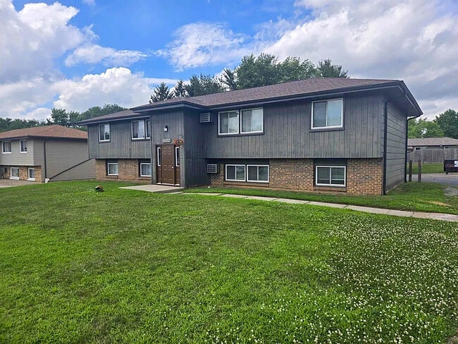 5182 Seaton Hall Dr, Unit #3