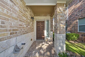 2138 Waterford Park St in Missouri City, TX - Building Photo - Building Photo