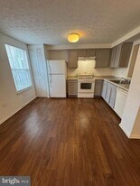 9730 Red Clover Ct in Parkville, MD - Building Photo