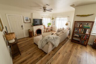 243 S Eliot St in Denver, CO - Building Photo - Building Photo