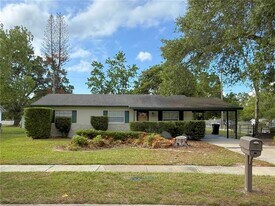 7675 Stratford Blvd in Orlando, FL - Building Photo
