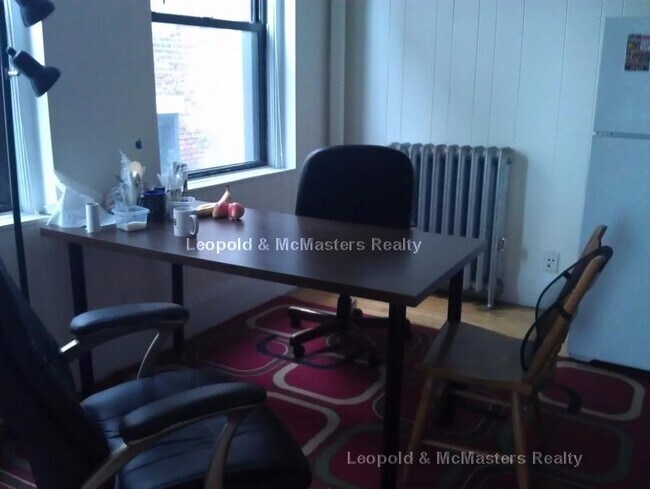 439 Cambridge St, Unit 1