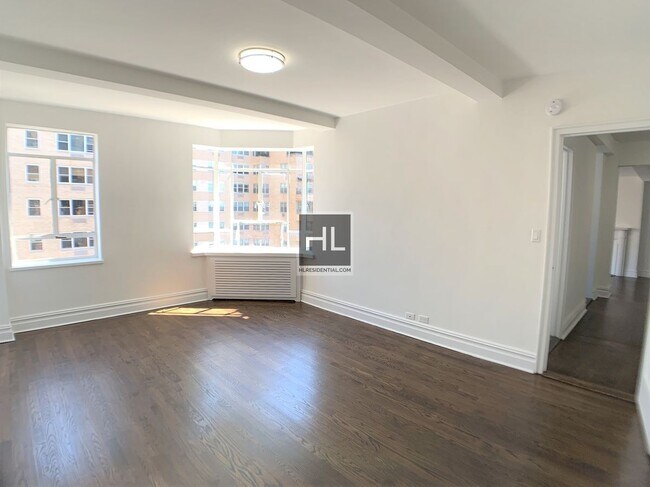 5 AVENUE in New York, NY - Building Photo - Building Photo