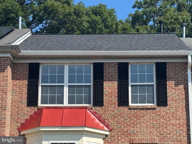 property at 8216 Dellwood Ct