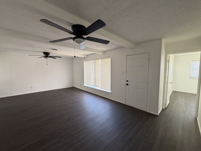 5420 39th Dr in Lubbock, TX - Building Photo - Building Photo