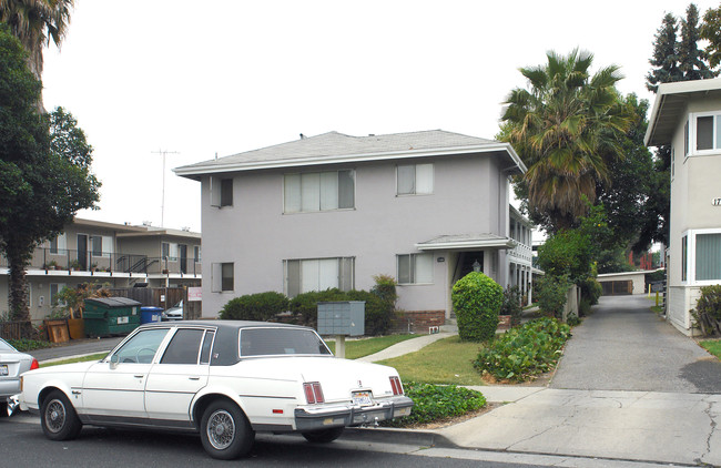 1755 Hester Ave in San Jose, CA - Foto de edificio - Building Photo