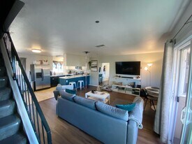 7002 Melody Ln in La Mesa, CA - Building Photo