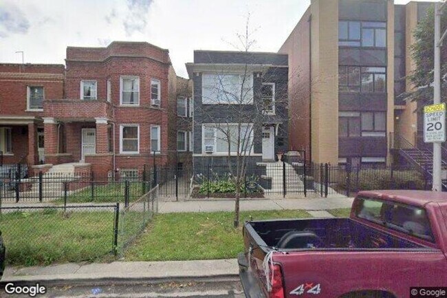 6615 S Ingleside Ave in Chicago, IL - Building Photo - Building Photo