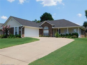 7305 Red Pine in Fort Smith, AR - Building Photo - Building Photo