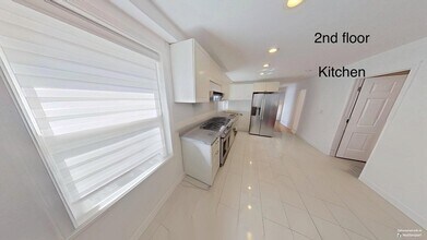 89 Antwerp St, Unit B in Boston, MA - Building Photo - Building Photo
