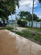 13935 NE 16th Ct in North Miami, FL - Building Photo - Building Photo
