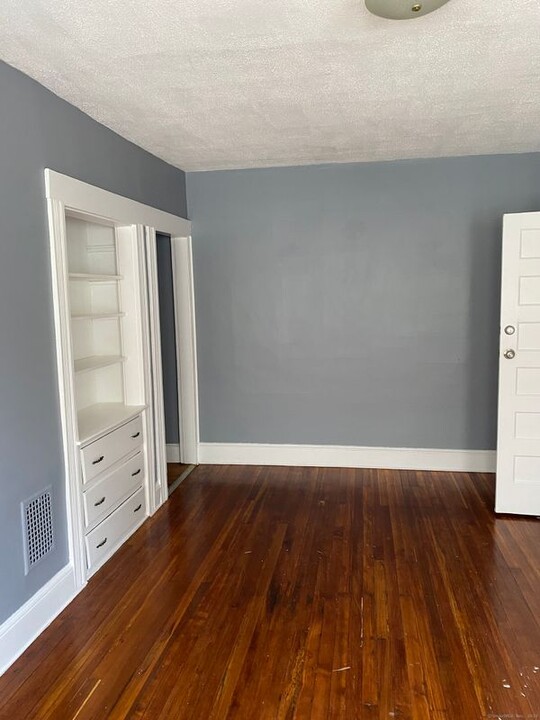 117 Sherwood Ave in Bridgeport, CT - Building Photo