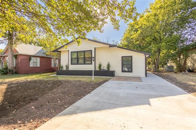 814 N Harrison Ave in Sherman, TX - Building Photo - Building Photo
