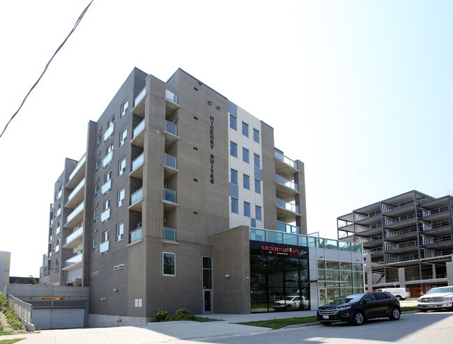 Hickory Suites in Waterloo, ON - Building Photo - Building Photo