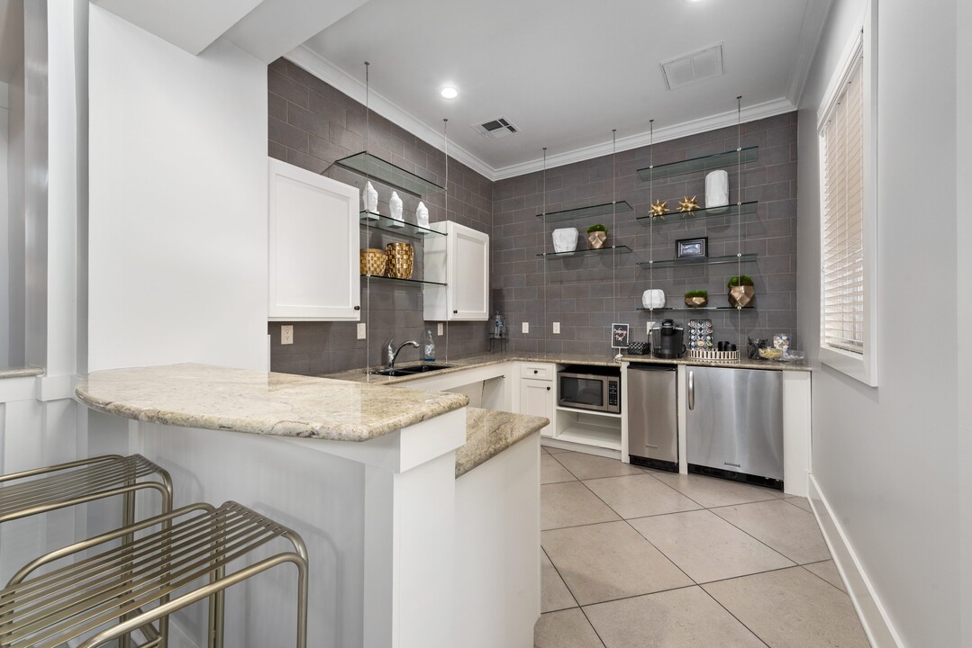 The Fenwick Apartment Homes in Humble, TX - Building Photo