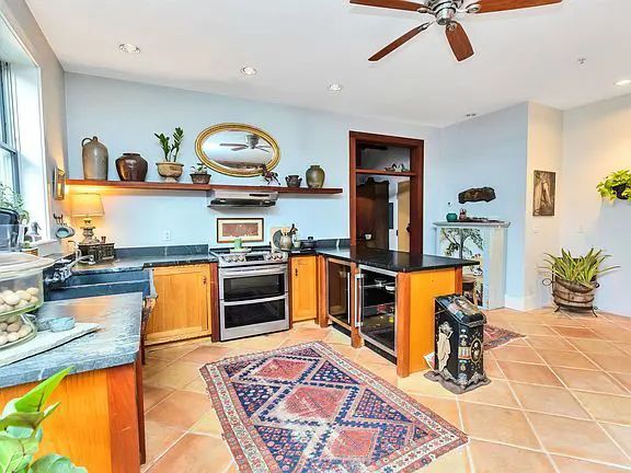 374 Union St in Peterborough, NH - Building Photo - Building Photo