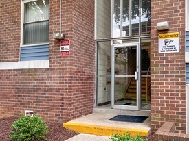 3825 St Barnabas Rd in Suitland, MD - Building Photo