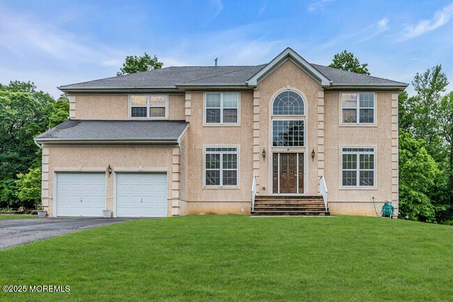 8 Connor Dr in Englishtown, NJ - Building Photo - Building Photo