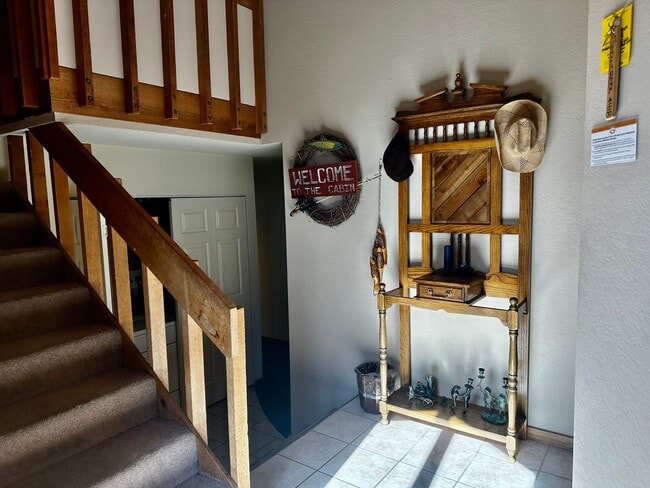418 Snowcreek Rd in Mammoth Lakes, CA - Building Photo - Building Photo