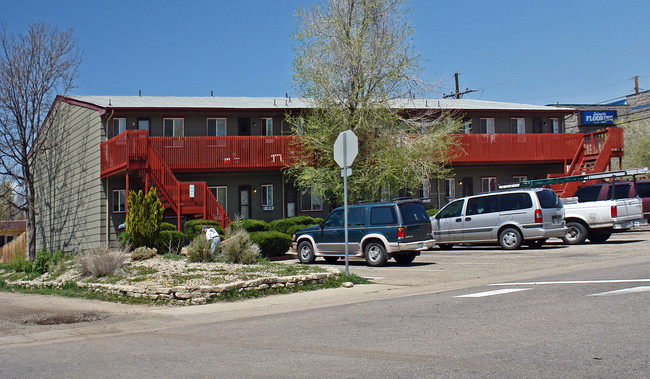 201 N Carr Ave in Lafayette, CO - Foto de edificio - Building Photo