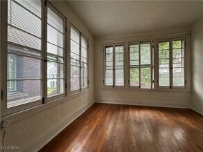 2276 Grandview Ave-Unit -3 in Cleveland Heights, OH - Building Photo - Building Photo