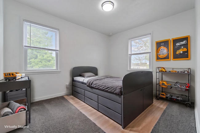 property at 07 Midland Heights Cir