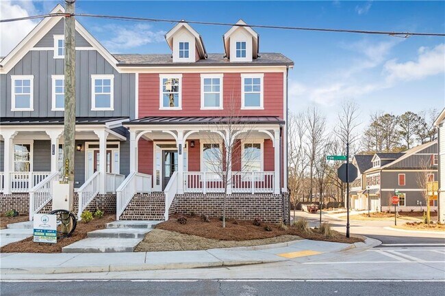 170 Palm St in Holly Springs, GA - Building Photo - Building Photo