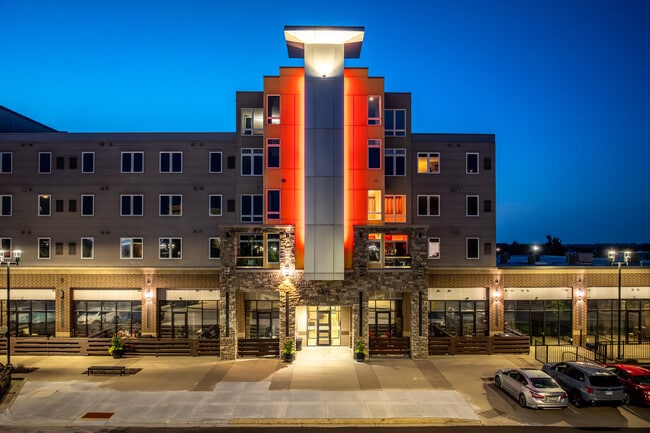 West Glen Town Center Apartments