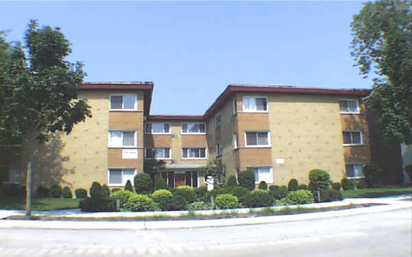 1507 Howard St in Evanston, IL - Foto de edificio