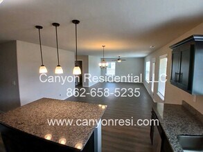 126 Ocean Spring Ave in Toney, AL - Building Photo - Building Photo