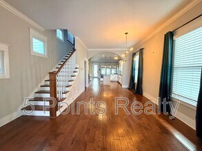 2209 10th Ave S in Nashville, TN - Building Photo - Building Photo