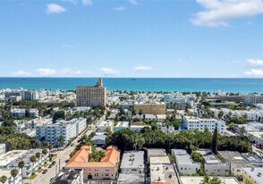 740 Meridian Ave in Miami Beach, FL - Building Photo