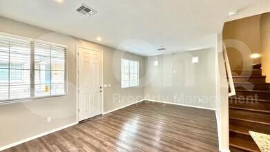 2654 N 73rd Dr in Phoenix, AZ - Building Photo - Building Photo