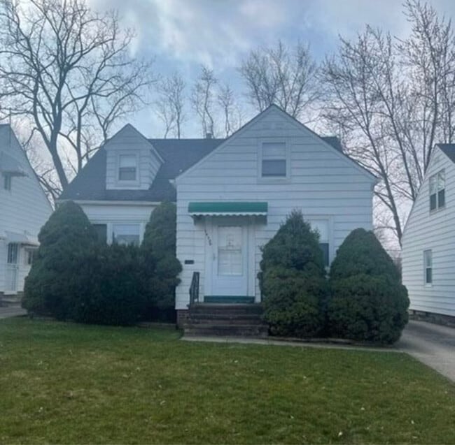 property at 14320 Brunswick Ave