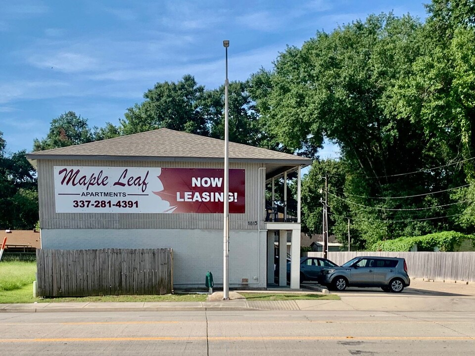 Maple Leaf Apartments in Lafayette, LA - Building Photo