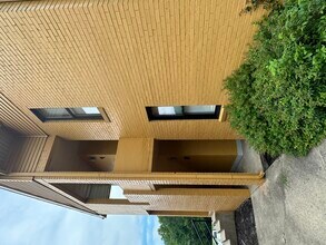 711 Wilkinson Blvd in Frankfort, KY - Building Photo - Building Photo