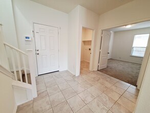 17015 Gibbons Path in Round Rock, TX - Building Photo - Building Photo