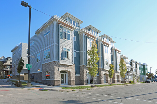 Lake Harbor Lofts Condominiums