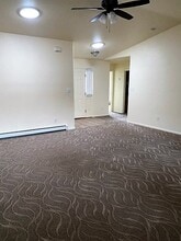 222 Narrow Leaf Dr in Fruita, CO - Foto de edificio - Building Photo