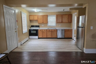 19 Goff St in Meriden, CT - Building Photo - Building Photo