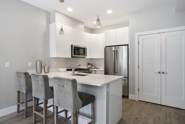 property at 610 Rutherford Ave